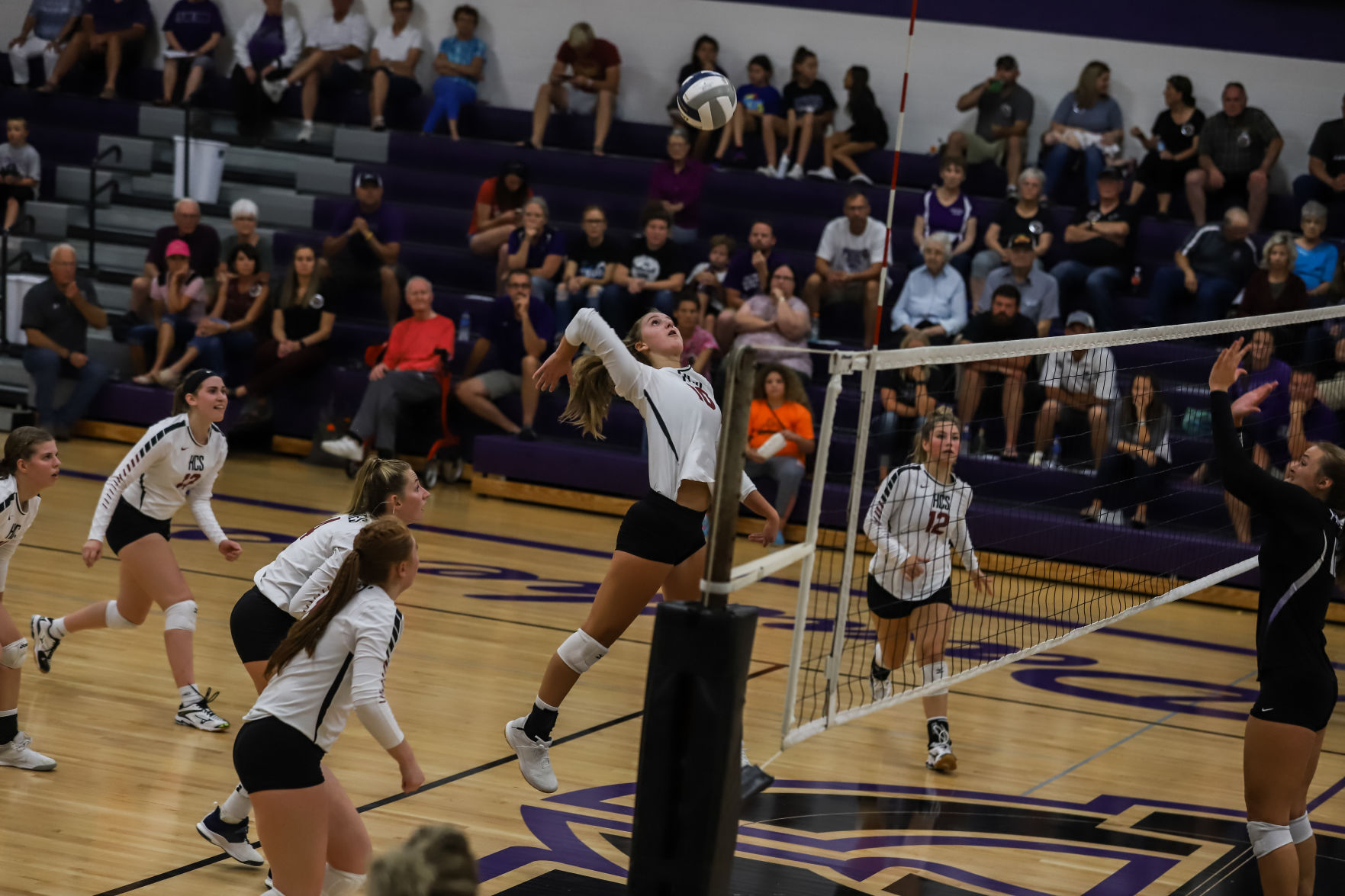 Heartland VB vs Fillmore Central (46).JPG
